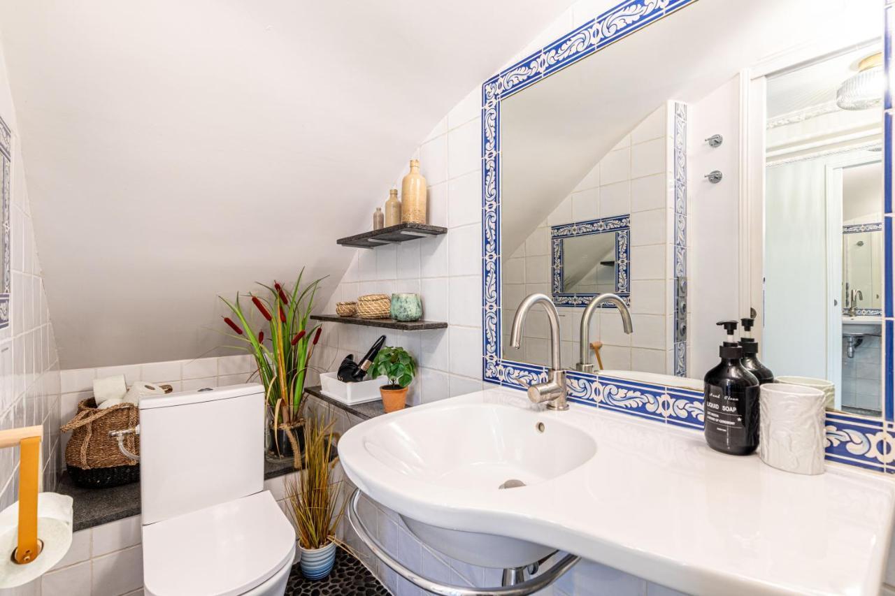 Modern Apartement Grand Paris, Tv Salon, Sharing Garden, Villa Des Ammonites Μεντόν Εξωτερικό φωτογραφία