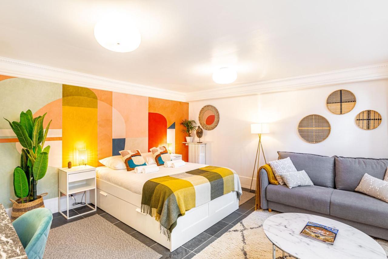Modern Apartement Grand Paris, Tv Salon, Sharing Garden, Villa Des Ammonites Μεντόν Εξωτερικό φωτογραφία
